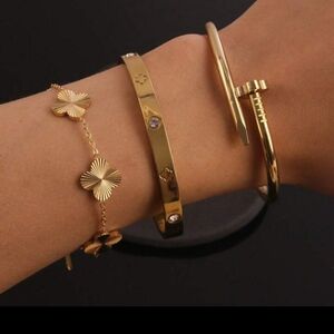 18K Yellow Gold Plated Bracelet 3 Pc Set Floral Chain Crystal Bangle & Nail Cuff